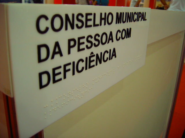  placas sinalização braille com sinalização braille