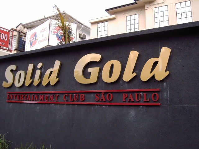 letra caixa solid gold